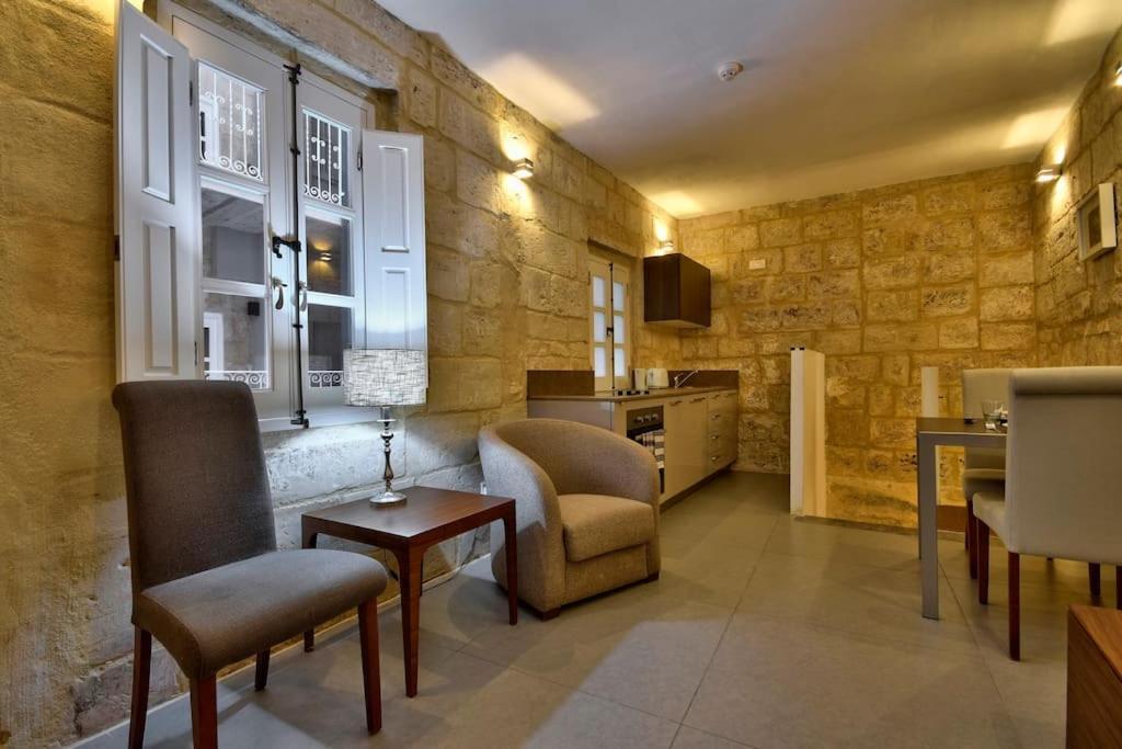Appartamento Orangery 101 - Duplex Studio La La Valletta Esterno foto